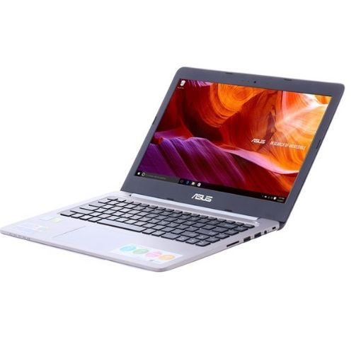 ASUS CORE I5 6200U